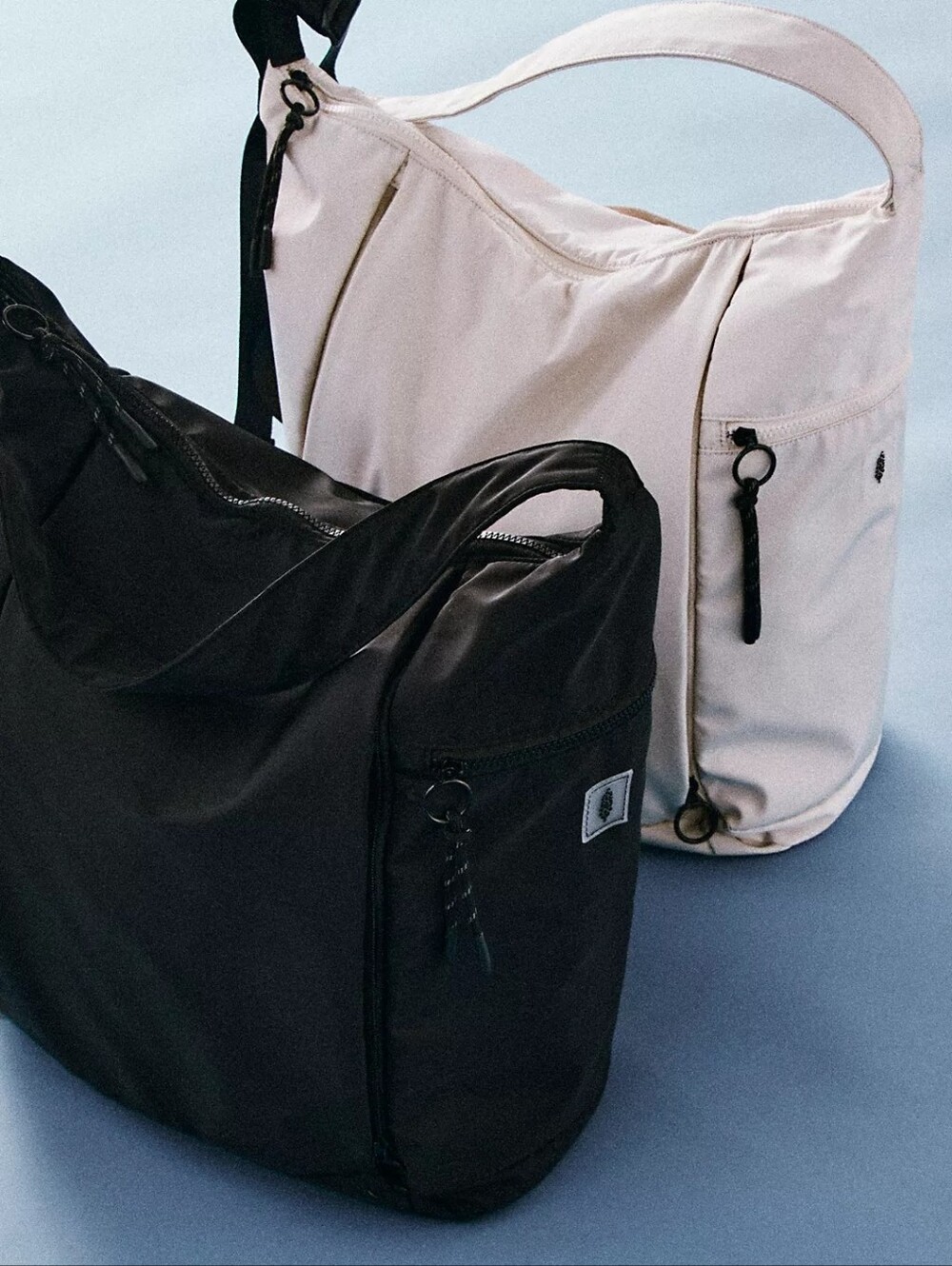 NWT FP Movement by Free People No Time Zones Carryall Tote-Black